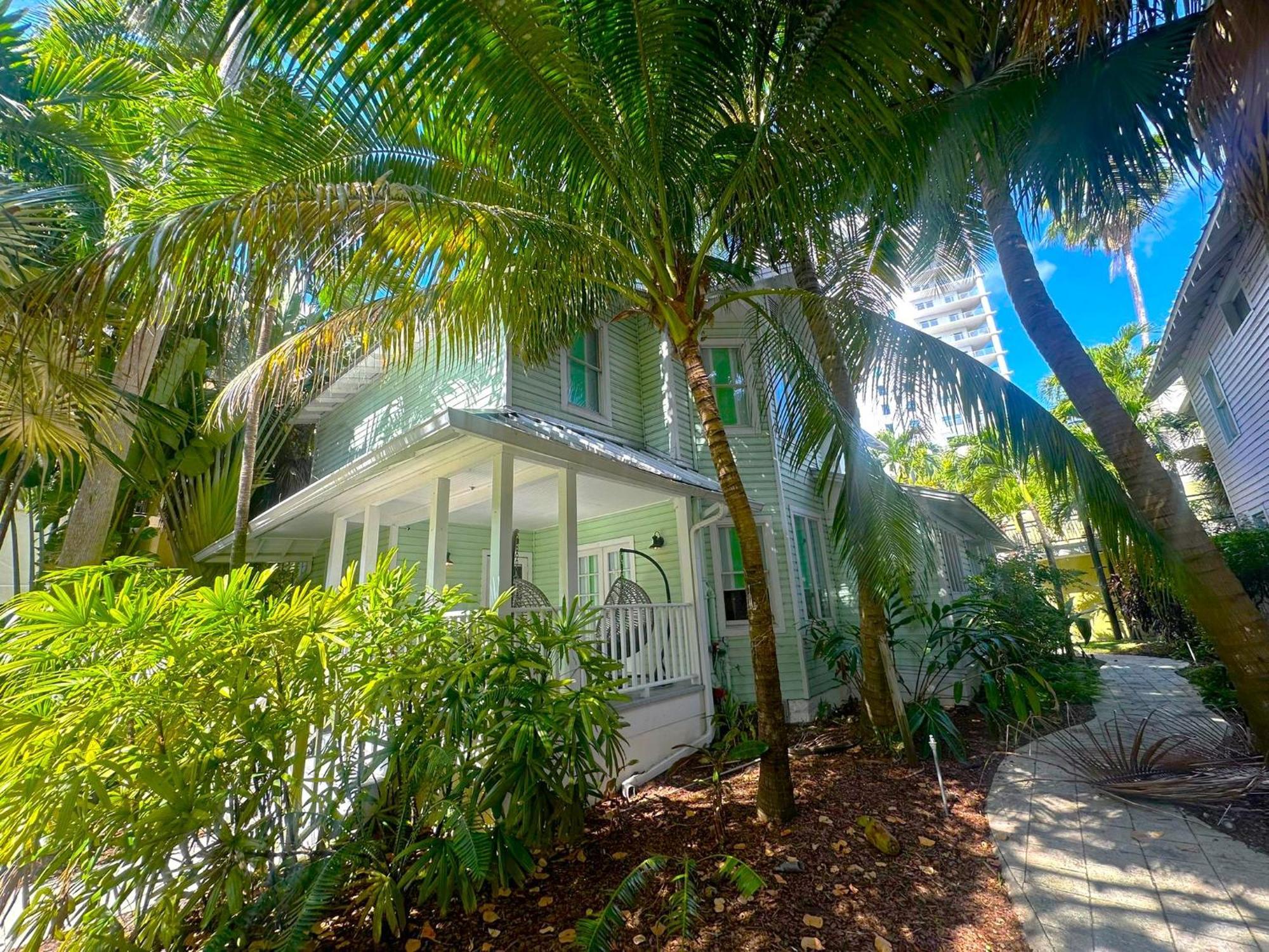 Miami River Inn By Renzzi Εξωτερικό φωτογραφία