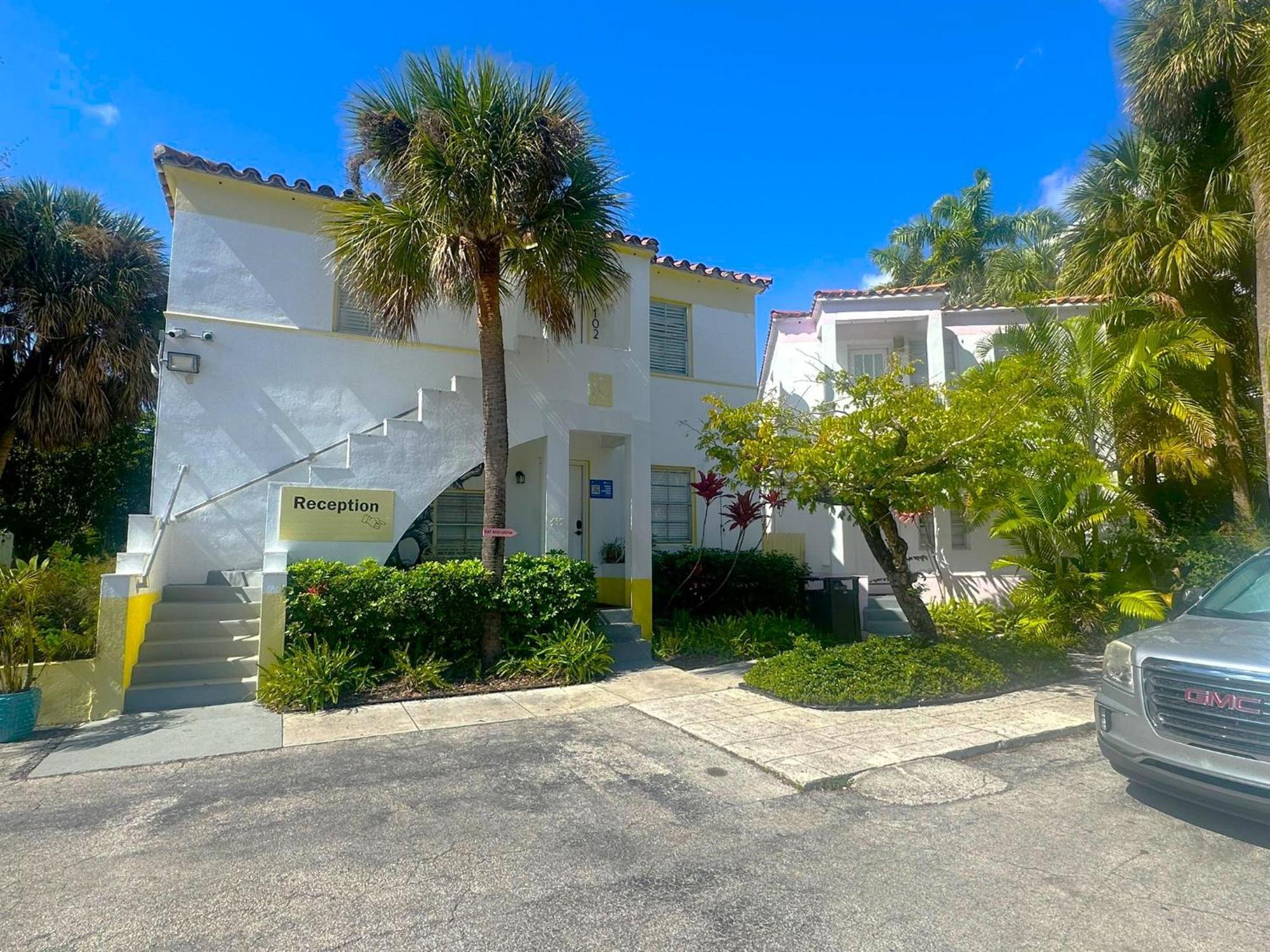 Miami River Inn By Renzzi Εξωτερικό φωτογραφία